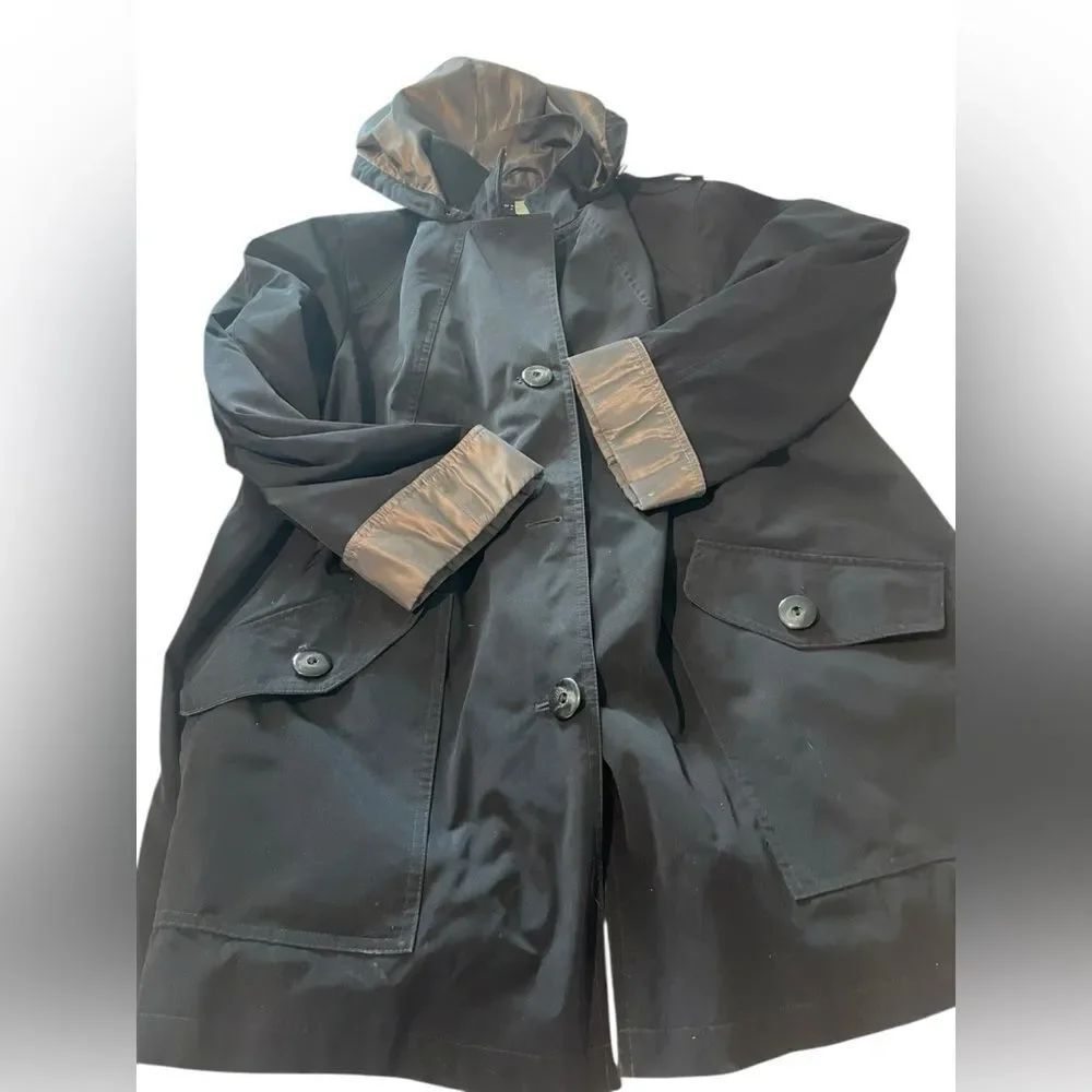 Gallery Woman size 1X Black Hooded Button-Front Coat with Contrast Cuffs